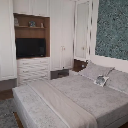 Two-room In The Center Séjour chez l'habitant Nessebar